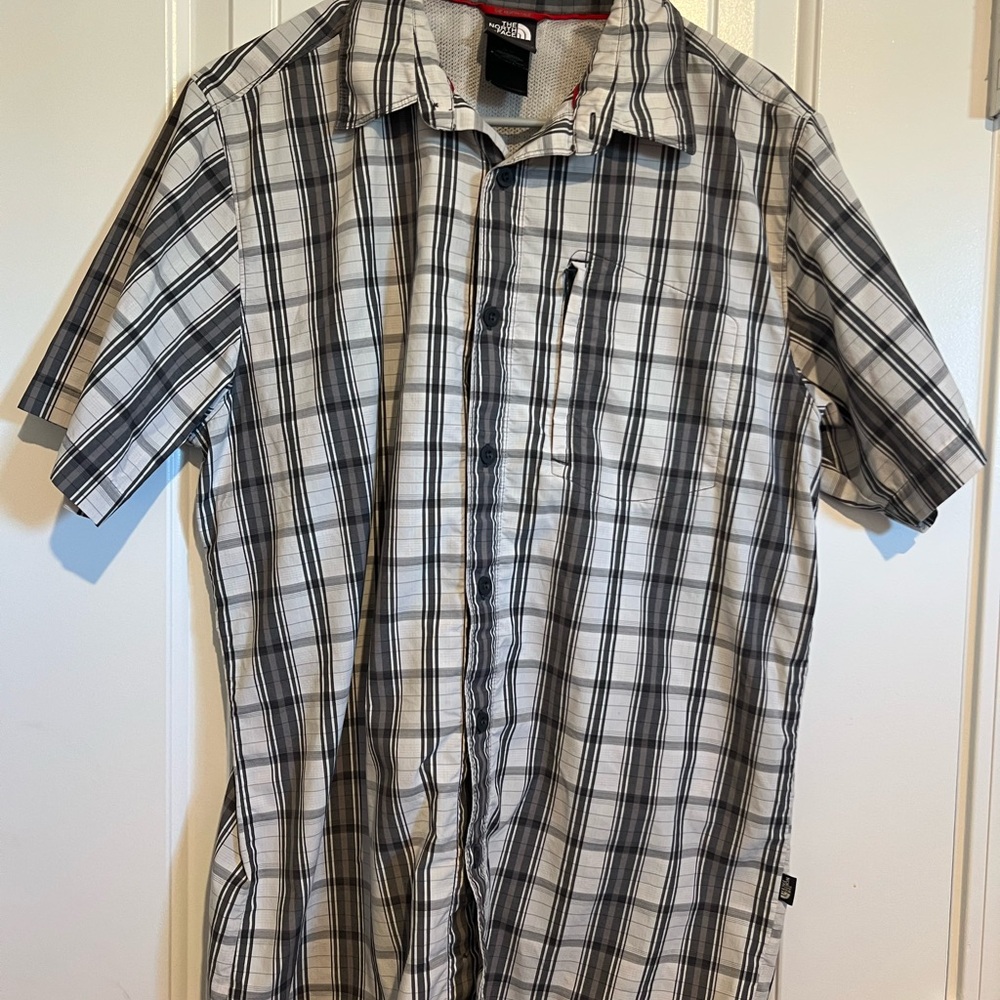 The North Face Men's Gray and Black Checkered Shirt